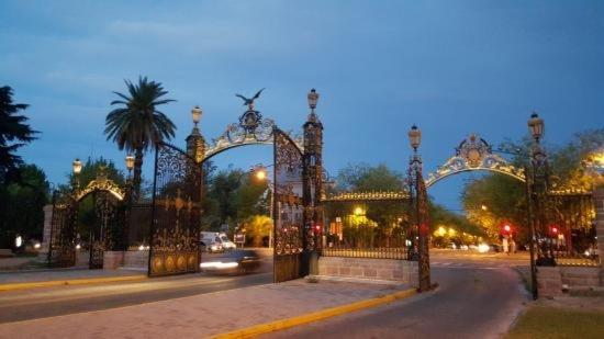 Olascoaga Dos Monoambiente Mendoza Buitenkant foto